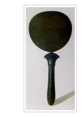 Mirror with papyrus-stalk handle